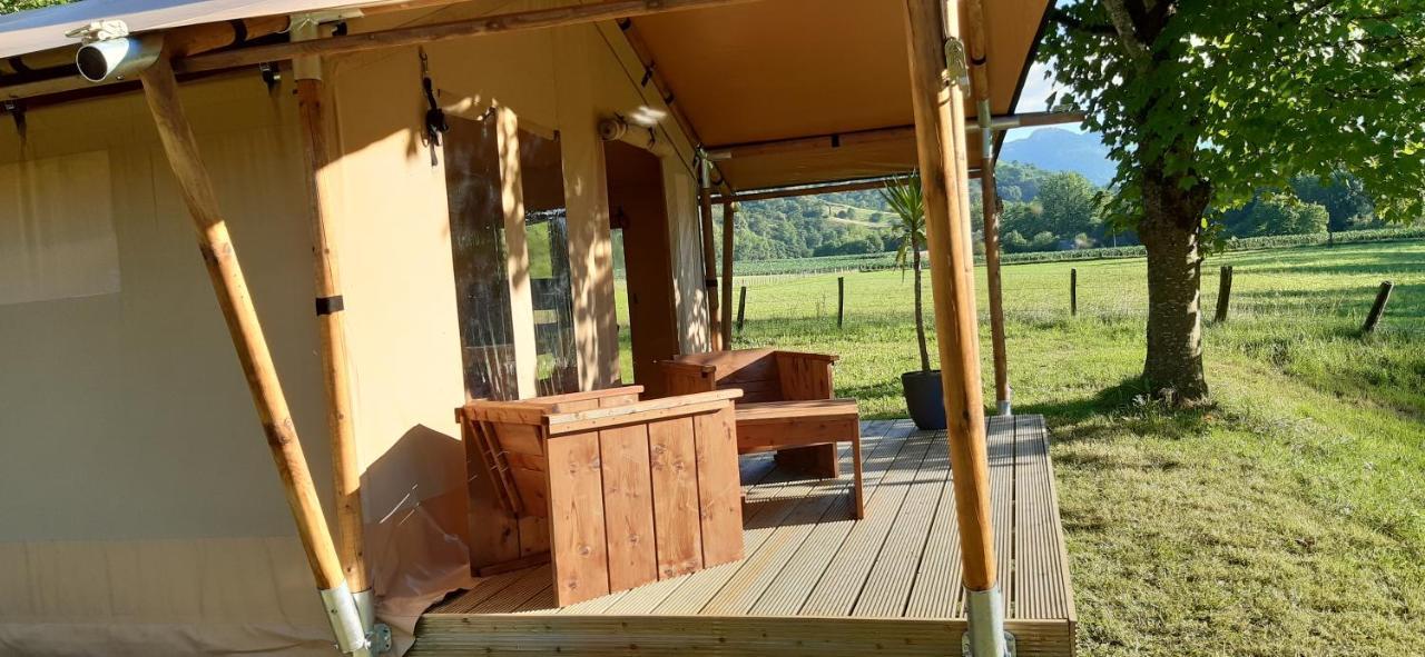 Tente Safari Lodge Ferme Carrique Tardets-Sorholus Exterior foto