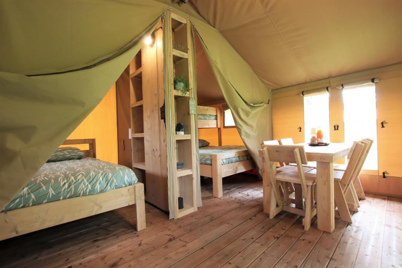 Tente Safari Lodge Ferme Carrique Tardets-Sorholus Exterior foto